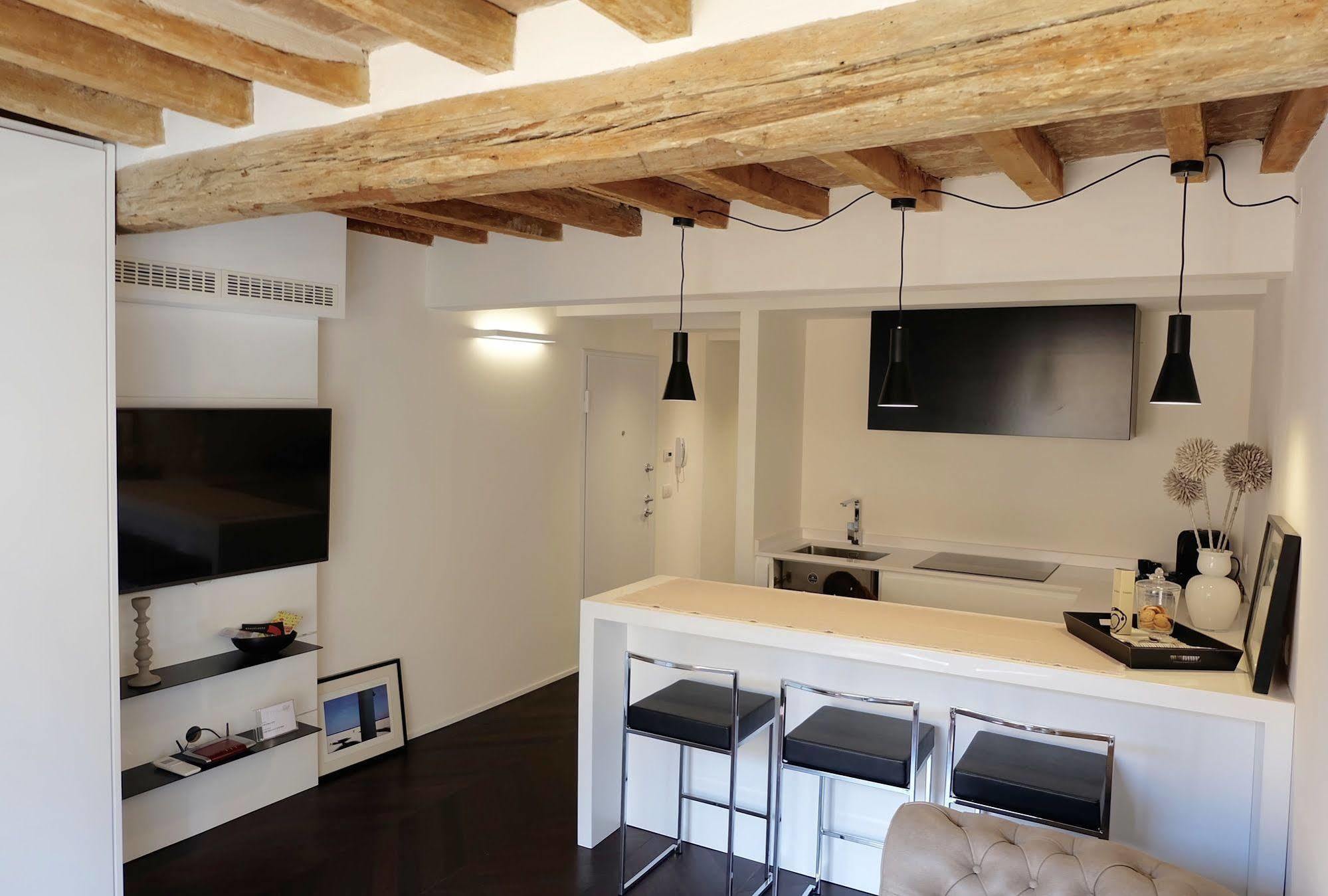 Emilia Suite Relax Modena Luaran gambar